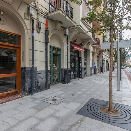 Apartamento La Alameda De Indautxu Bilbao Buitenkant foto