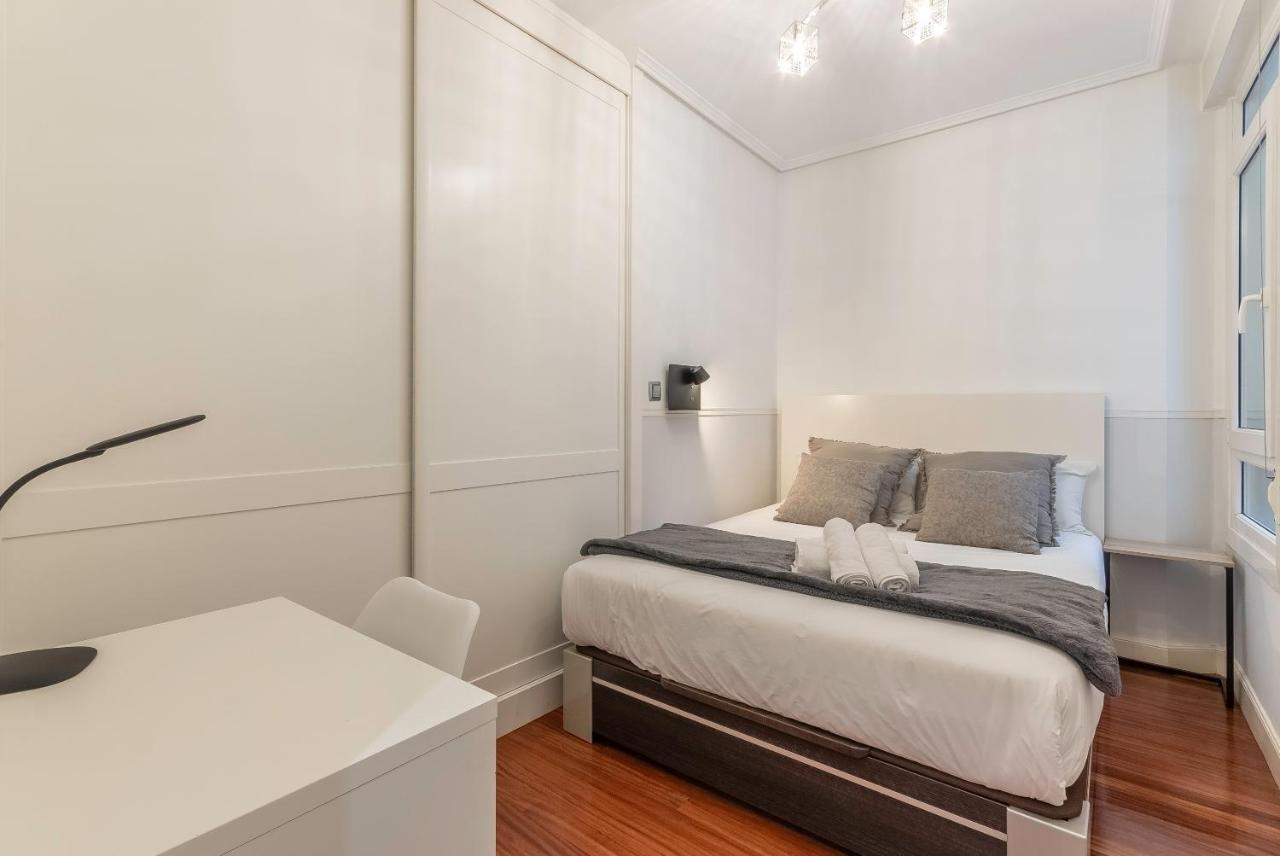 Apartamento La Alameda De Indautxu Bilbao Buitenkant foto
