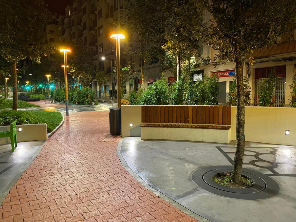 Apartamento La Alameda De Indautxu Bilbao Buitenkant foto